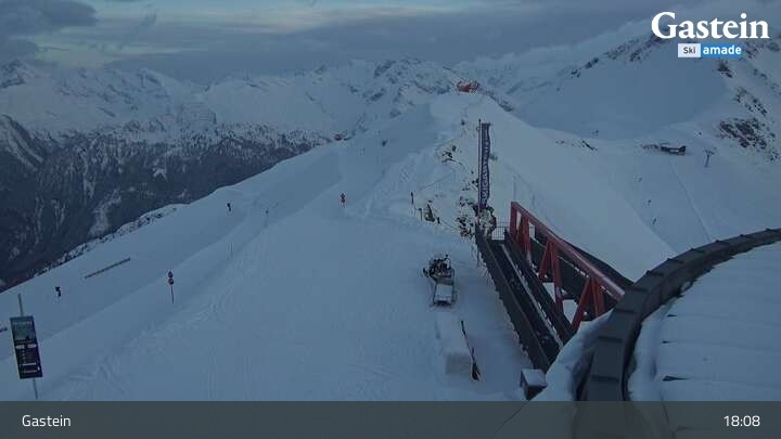 Archived image Webcam Stubnerkogel Top Station South