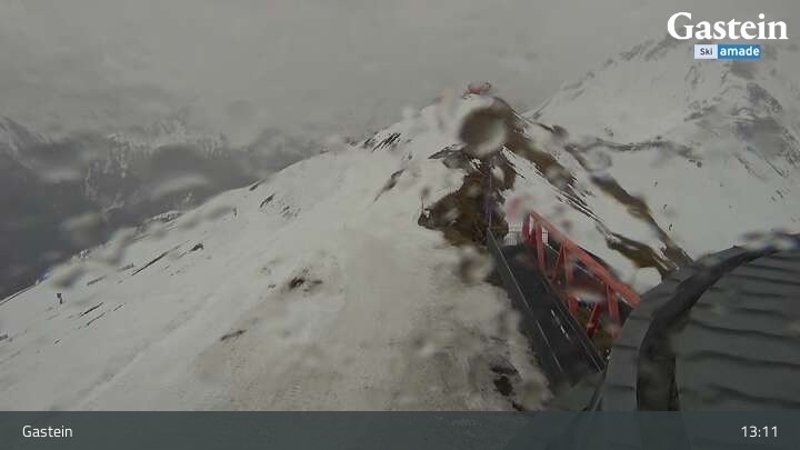 Archived image Webcam Stubnerkogel Top Station South