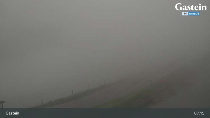 Archived image Webcam Stubnerkogel Top Station South