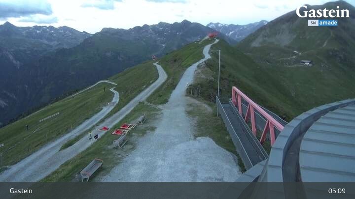 Archiv Foto Webcam Stubnerkogel Bergstation Süd