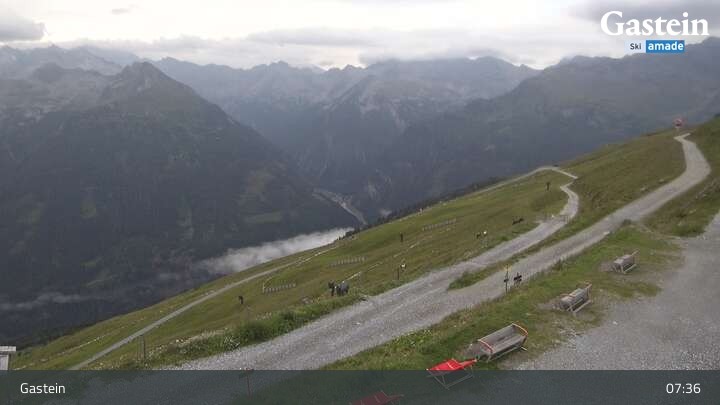 Archiv Foto Webcam Stubnerkogel Bergstation Süd