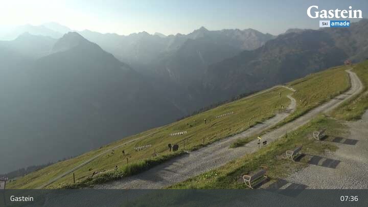 Archiv Foto Webcam Stubnerkogel Bergstation Süd