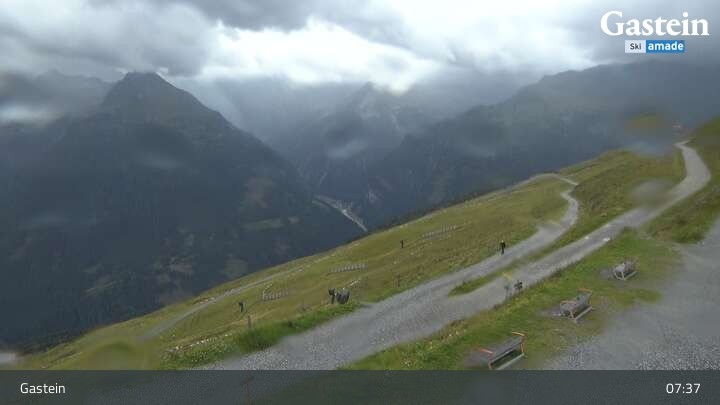 Archiv Foto Webcam Stubnerkogel Bergstation Süd