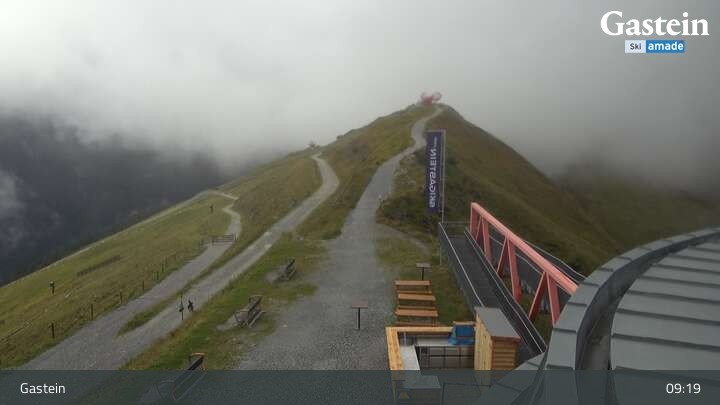 Archiv Foto Webcam Stubnerkogel Bergstation Süd