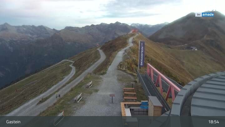 Archived image Webcam Stubnerkogel Top Station South