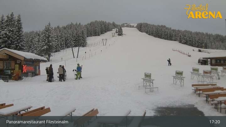 Archiv Foto Webcam Hochkrimml: Panoramarestaurant Filzsteinalm