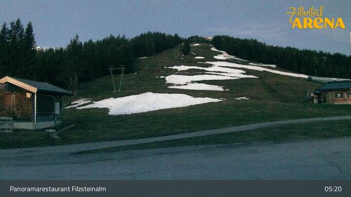 Archived image Webcam Filzsteinalm Restaurant Hochkrimml
