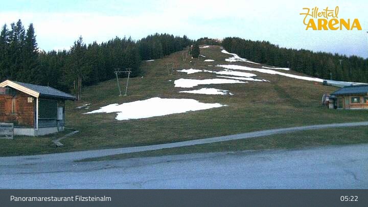 Archived image Webcam Filzsteinalm Restaurant Hochkrimml