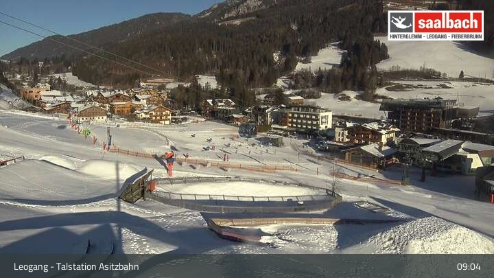 Archiv Foto Webcam Asitzbahn Talstation in Leogang