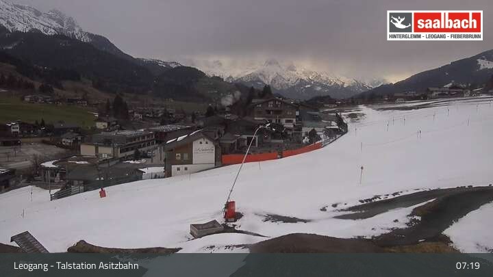 Archiv Foto Webcam Asitzbahn Talstation in Leogang