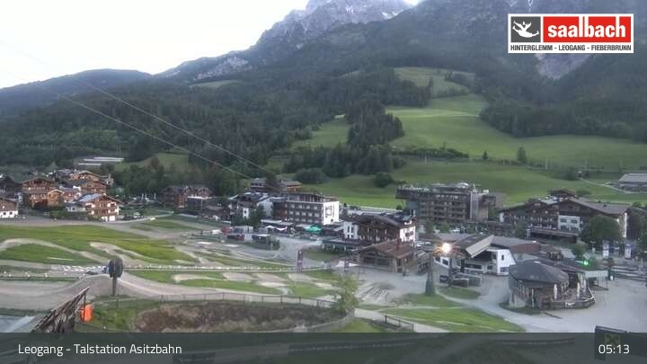 Archiv Foto Webcam Asitzbahn Talstation in Leogang