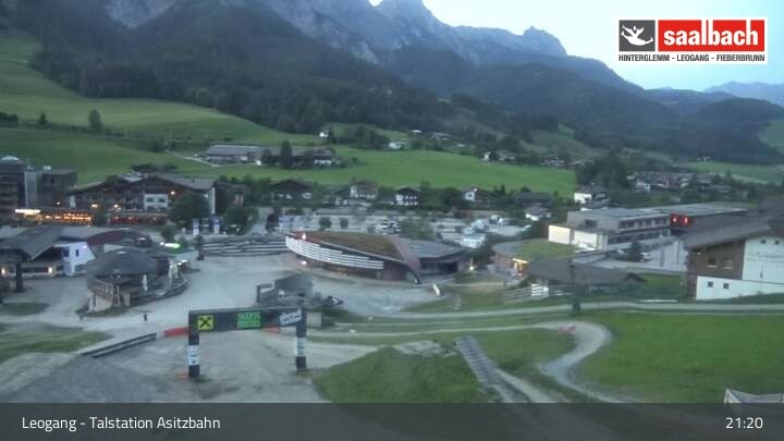 Archiv Foto Webcam Asitzbahn Talstation in Leogang