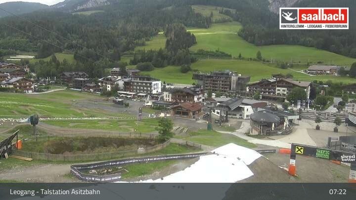 Archiv Foto Webcam Asitzbahn Talstation in Leogang