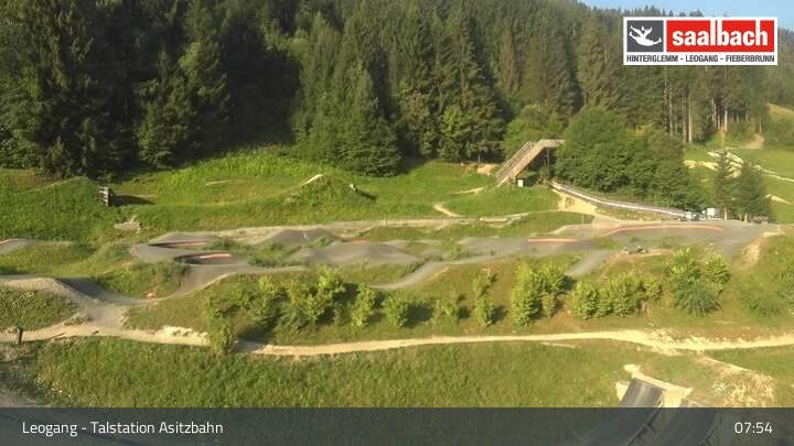 Archiv Foto Webcam Asitzbahn Talstation in Leogang