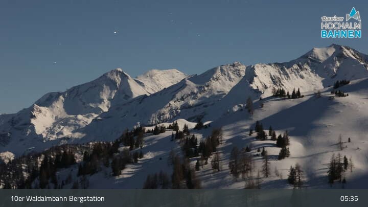 Archiv Foto Webcam Waldalmbahn Bergstation (Rauris)