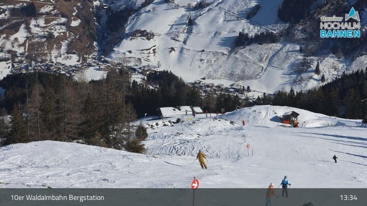 Archiv Foto Webcam Waldalmbahn Bergstation (Rauris)