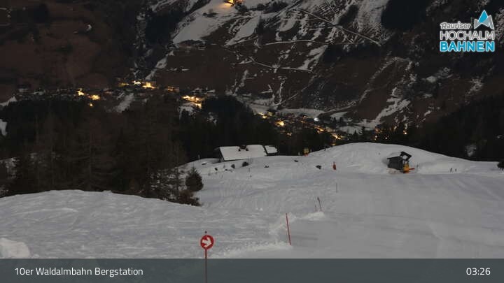 Archiv Foto Webcam Waldalmbahn Bergstation (Rauris)