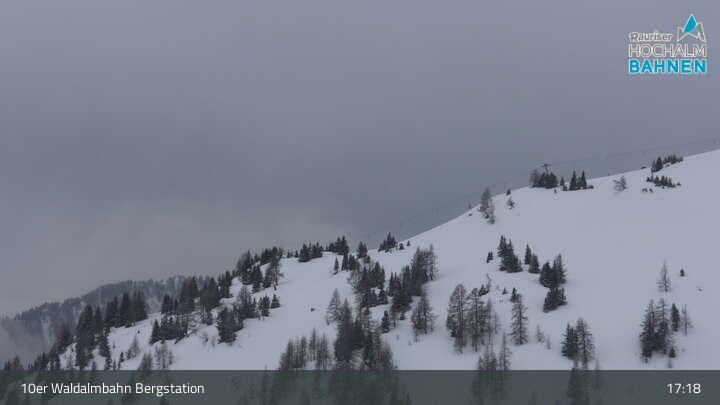 Archiv Foto Webcam Waldalmbahn Bergstation (Rauris)
