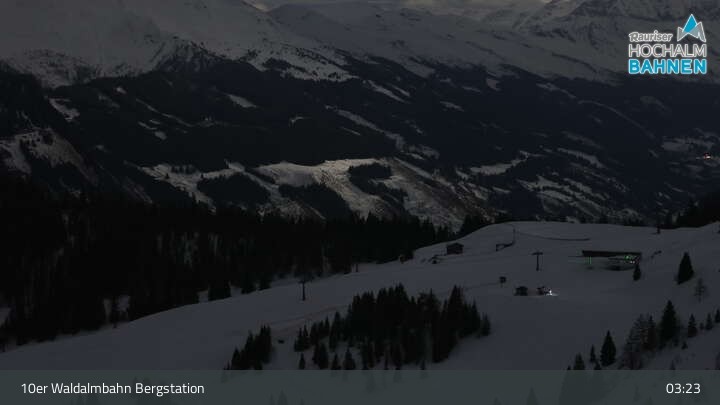 Archiv Foto Webcam Waldalmbahn Bergstation (Rauris)