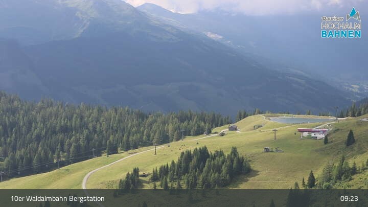 Archiv Foto Webcam Waldalmbahn Bergstation (Rauris)