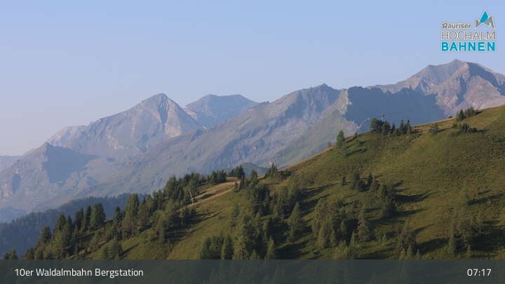 Archiv Foto Webcam Waldalmbahn Bergstation (Rauris)
