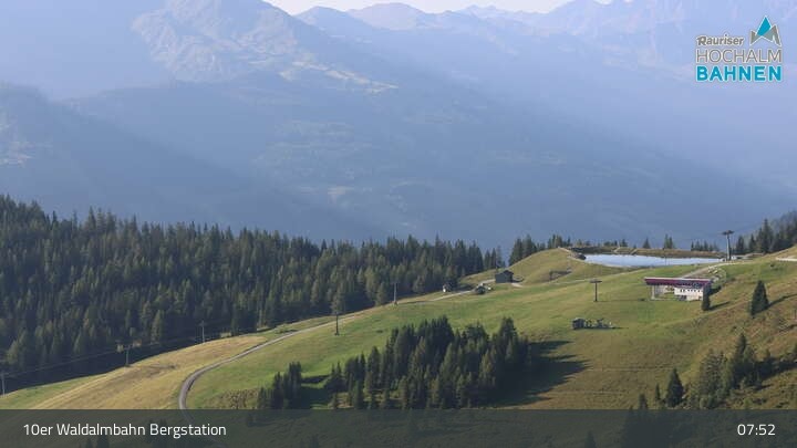 Archiv Foto Webcam Waldalmbahn Bergstation (Rauris)