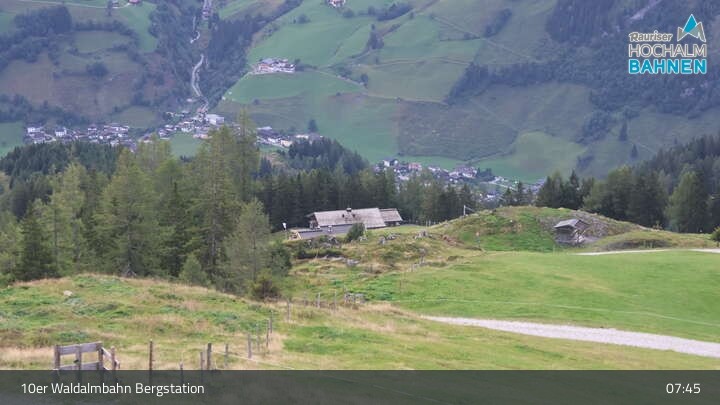 Archiv Foto Webcam Waldalmbahn Bergstation (Rauris)