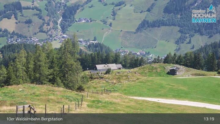 Archiv Foto Webcam Waldalmbahn Bergstation (Rauris)