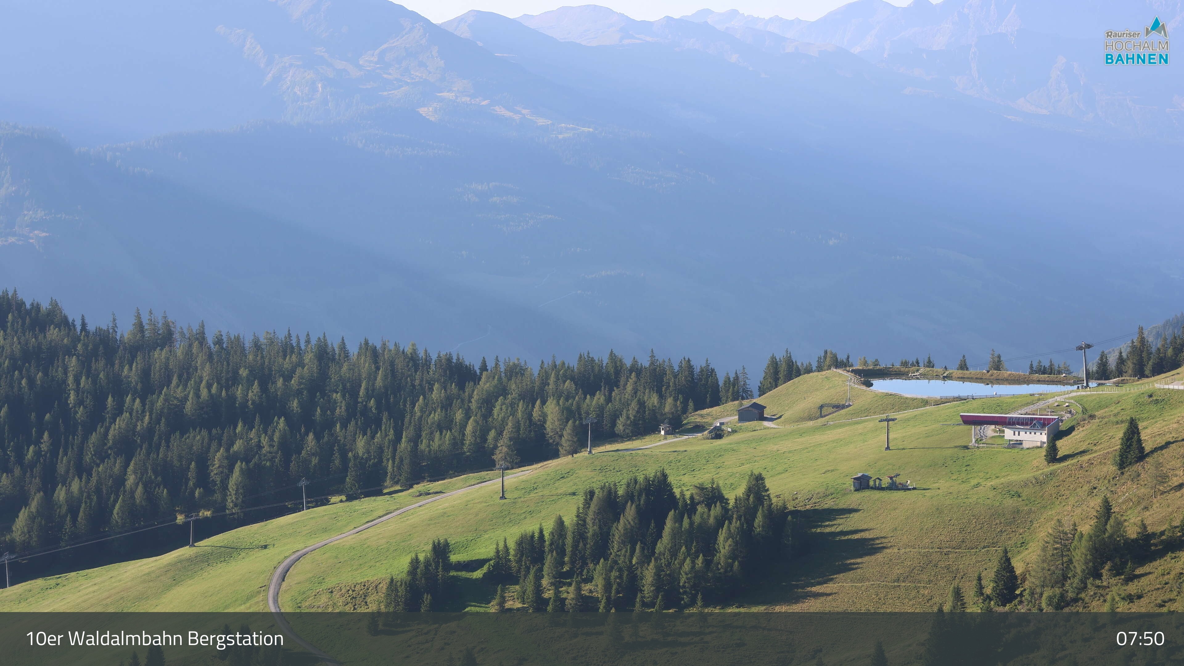 Archiv Foto Webcam Waldalmbahn Bergstation (Rauris)