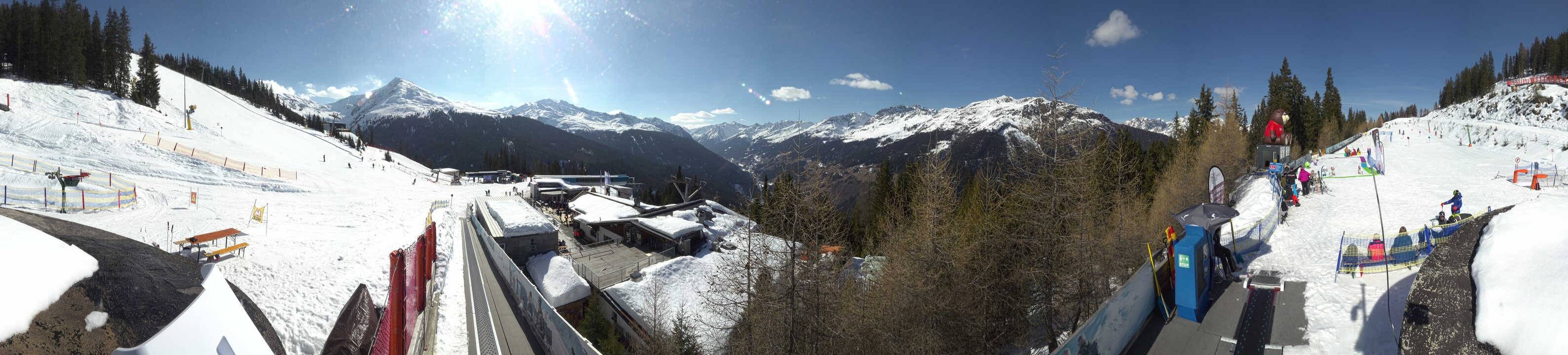 Archived image Webcam Bergbahnen See in Tyrol - Medrig Center