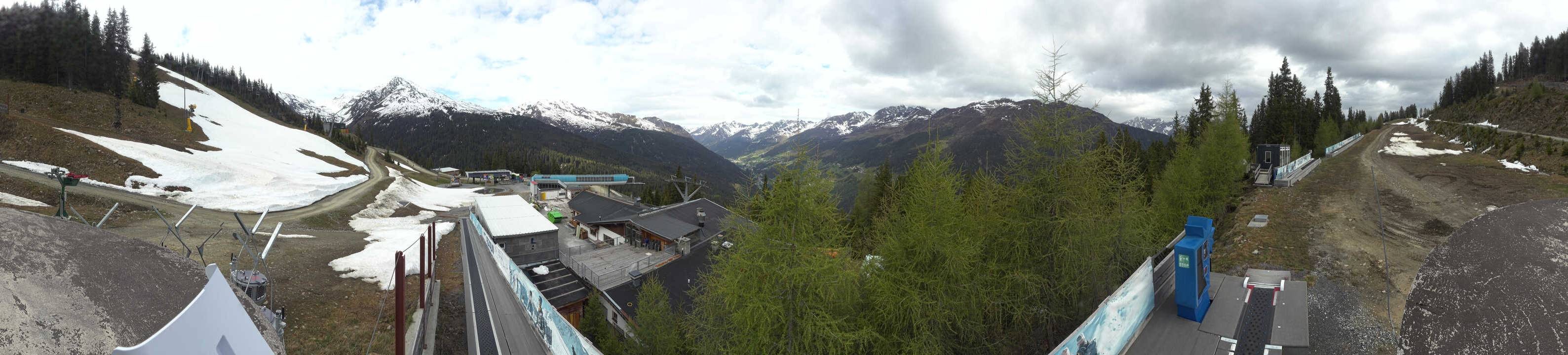 Archiv Foto Webcam Bergbahnen See in Tirol - Medrig Center