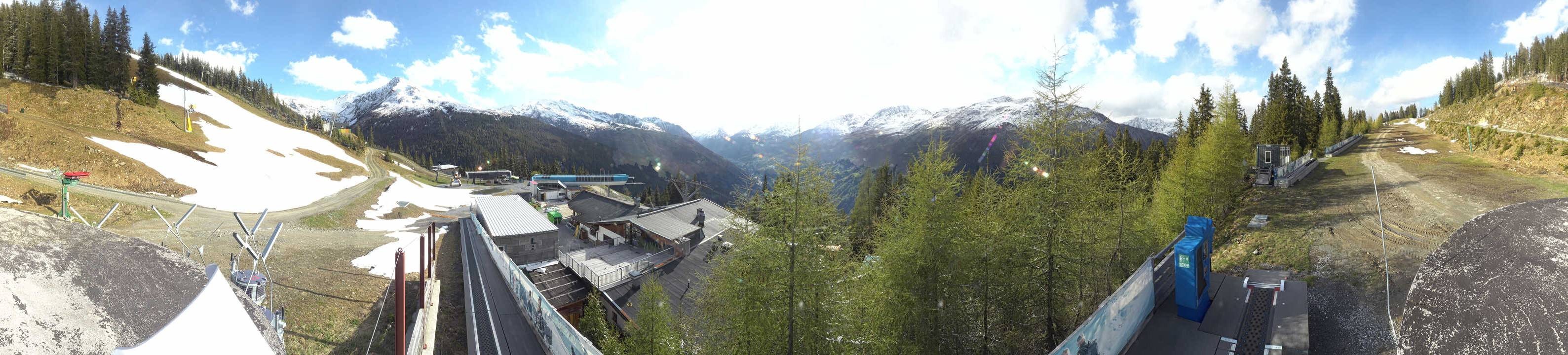 Archiv Foto Webcam Bergbahnen See in Tirol - Medrig Center