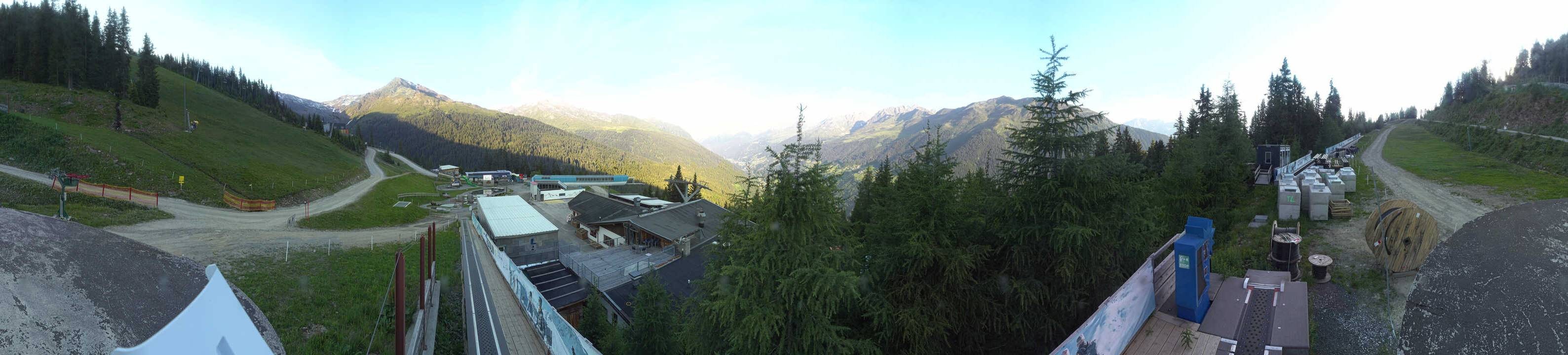 Archiv Foto Webcam Bergbahnen See in Tirol - Medrig Center