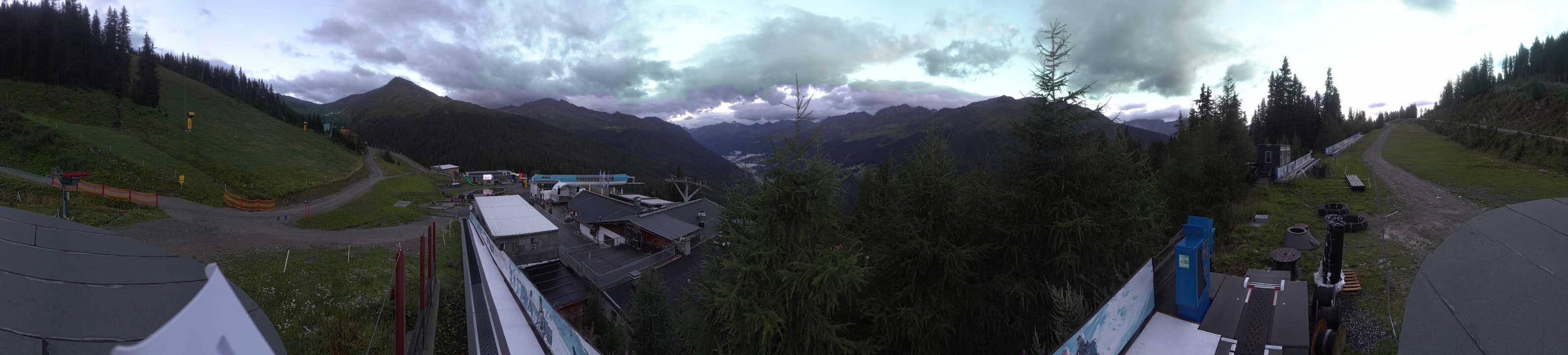 Archiv Foto Webcam Bergbahnen See in Tirol - Medrig Center