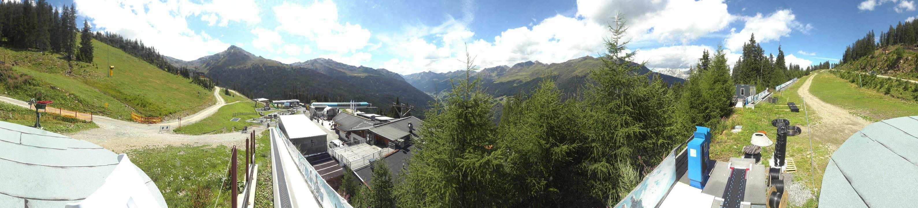 Archiv Foto Webcam Bergbahnen See in Tirol - Medrig Center