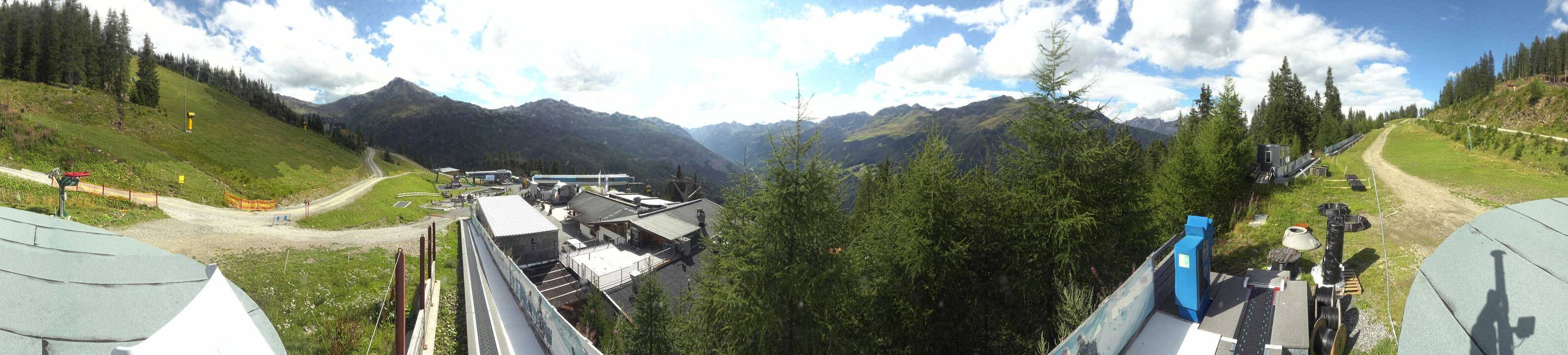 Archiv Foto Webcam Bergbahnen See in Tirol - Medrig Center