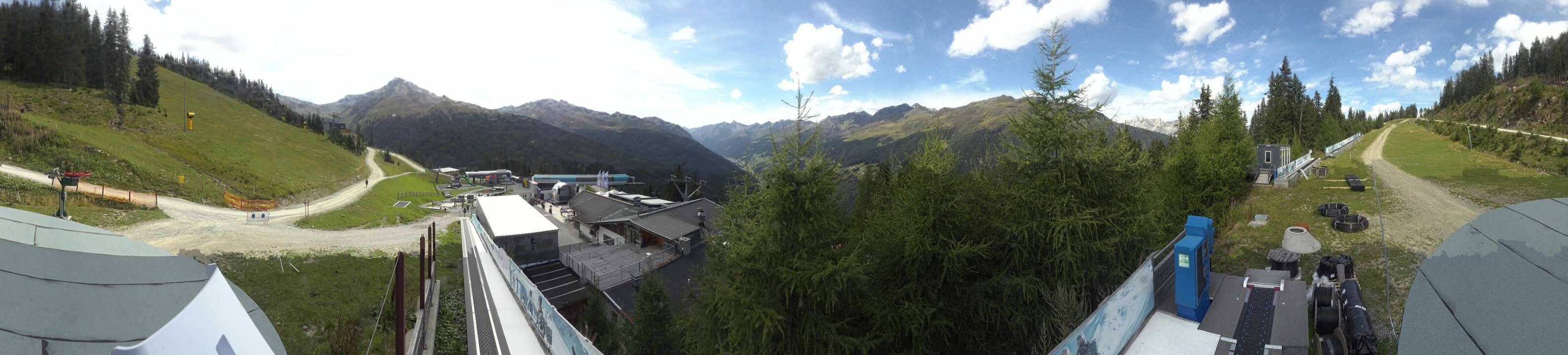 Archiv Foto Webcam Bergbahnen See in Tirol - Medrig Center