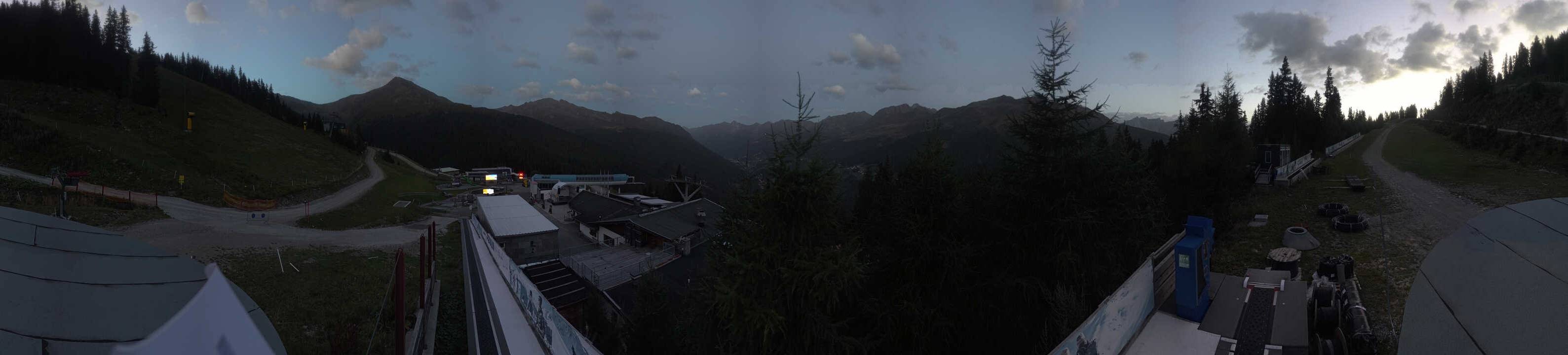 Archiv Foto Webcam Bergbahnen See in Tirol - Medrig Center