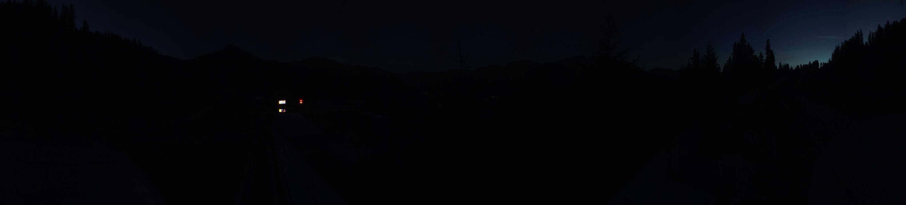Archived image Webcam Bergbahnen See in Tyrol - Medrig Center