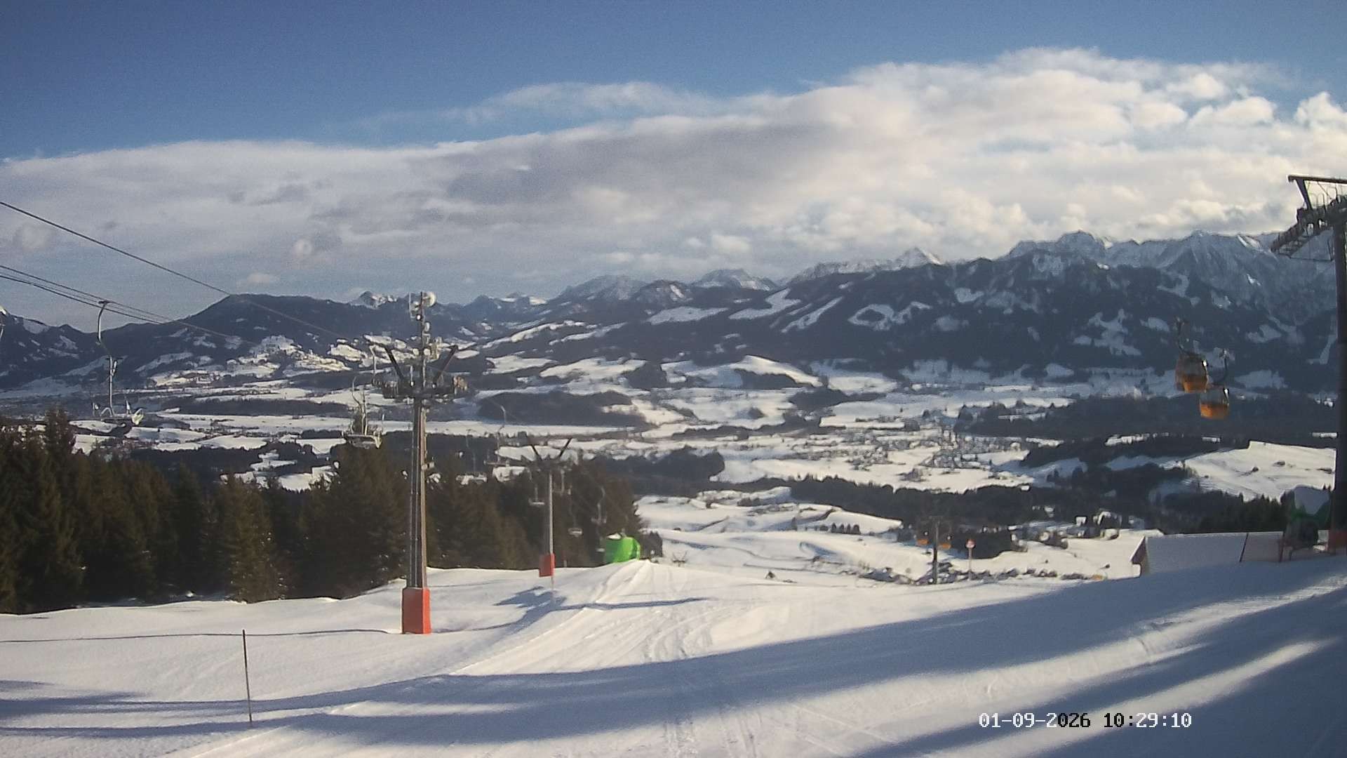 Archived image Webcam Hörnerbahn Bolsterlang