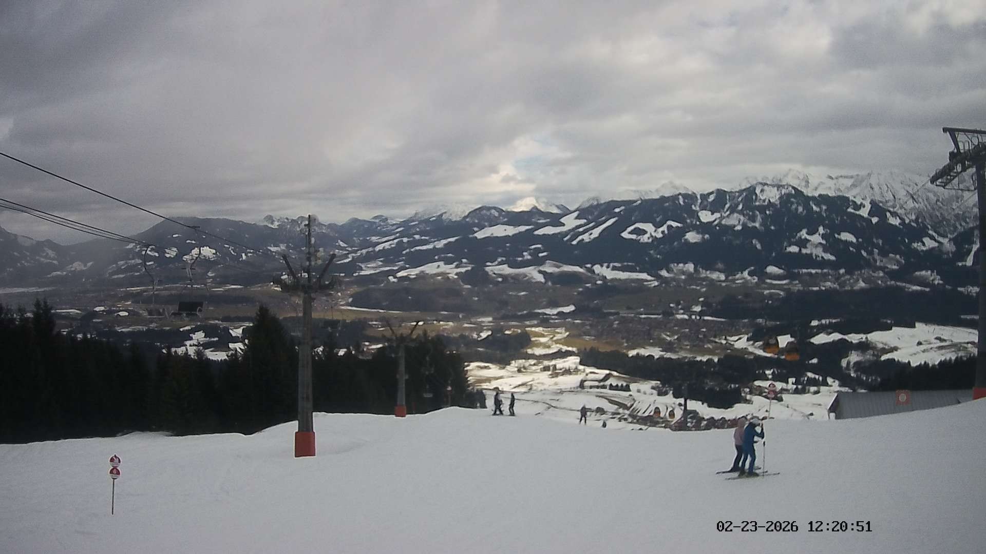 Archiv Foto Webcam Ausblick Mittelstation Hörnerbahn