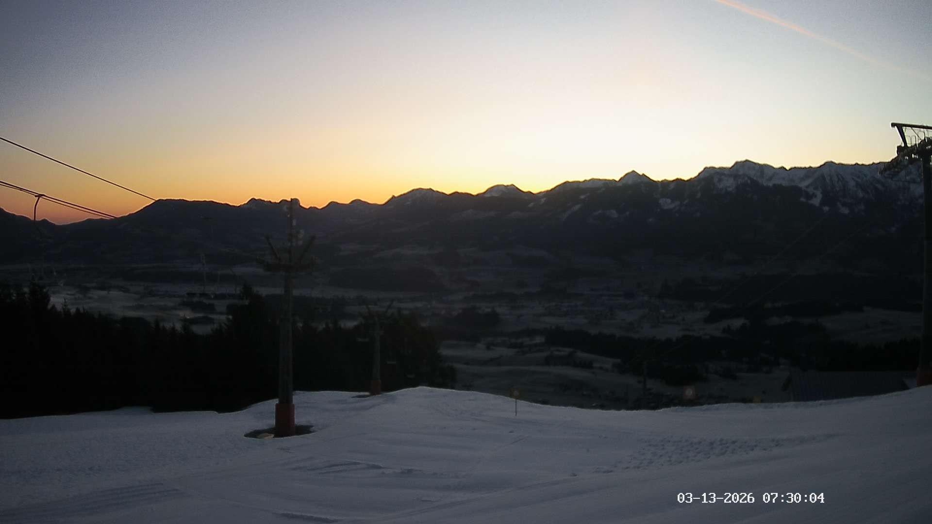 Archiv Foto Webcam Ausblick Mittelstation Hörnerbahn