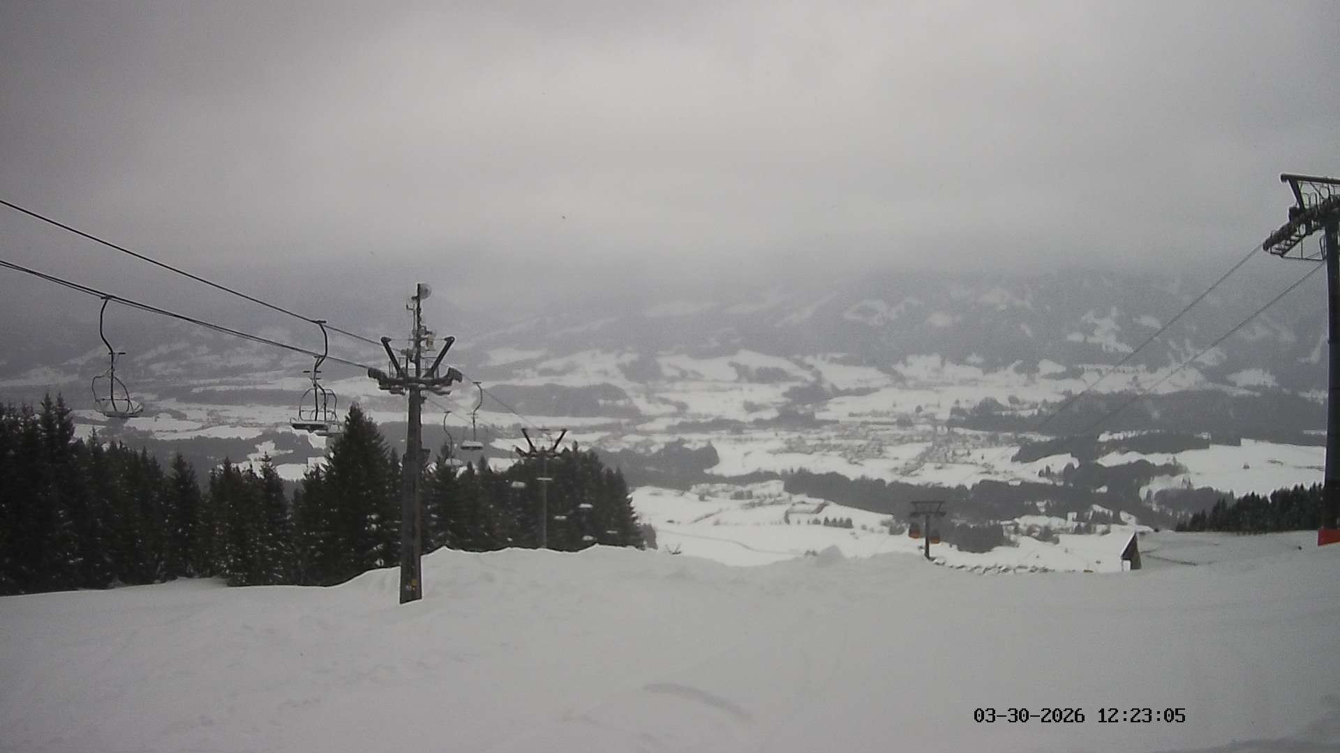 Archiv Foto Webcam Ausblick Mittelstation Hörnerbahn