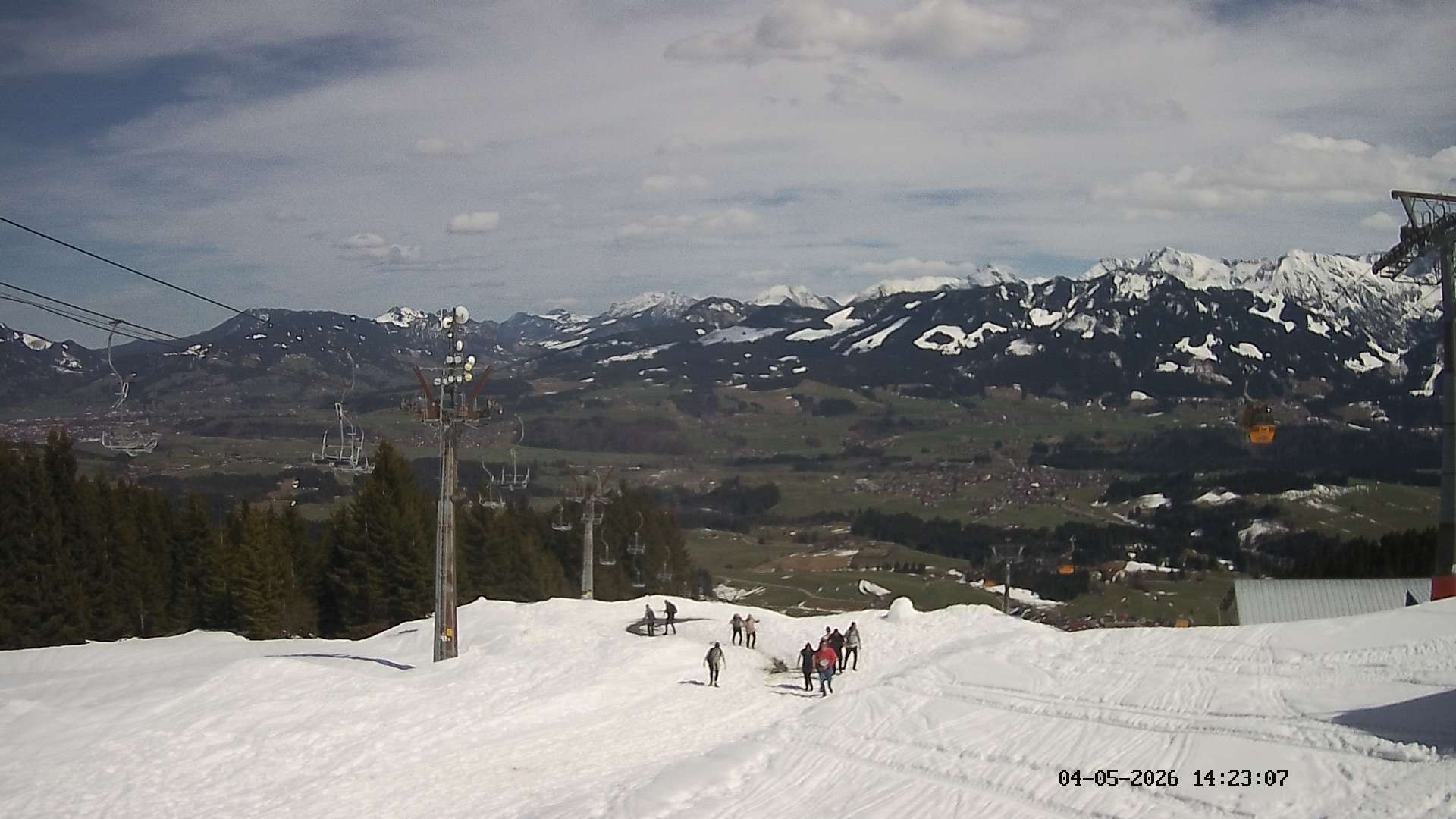 Archiv Foto Webcam Ausblick Mittelstation Hörnerbahn