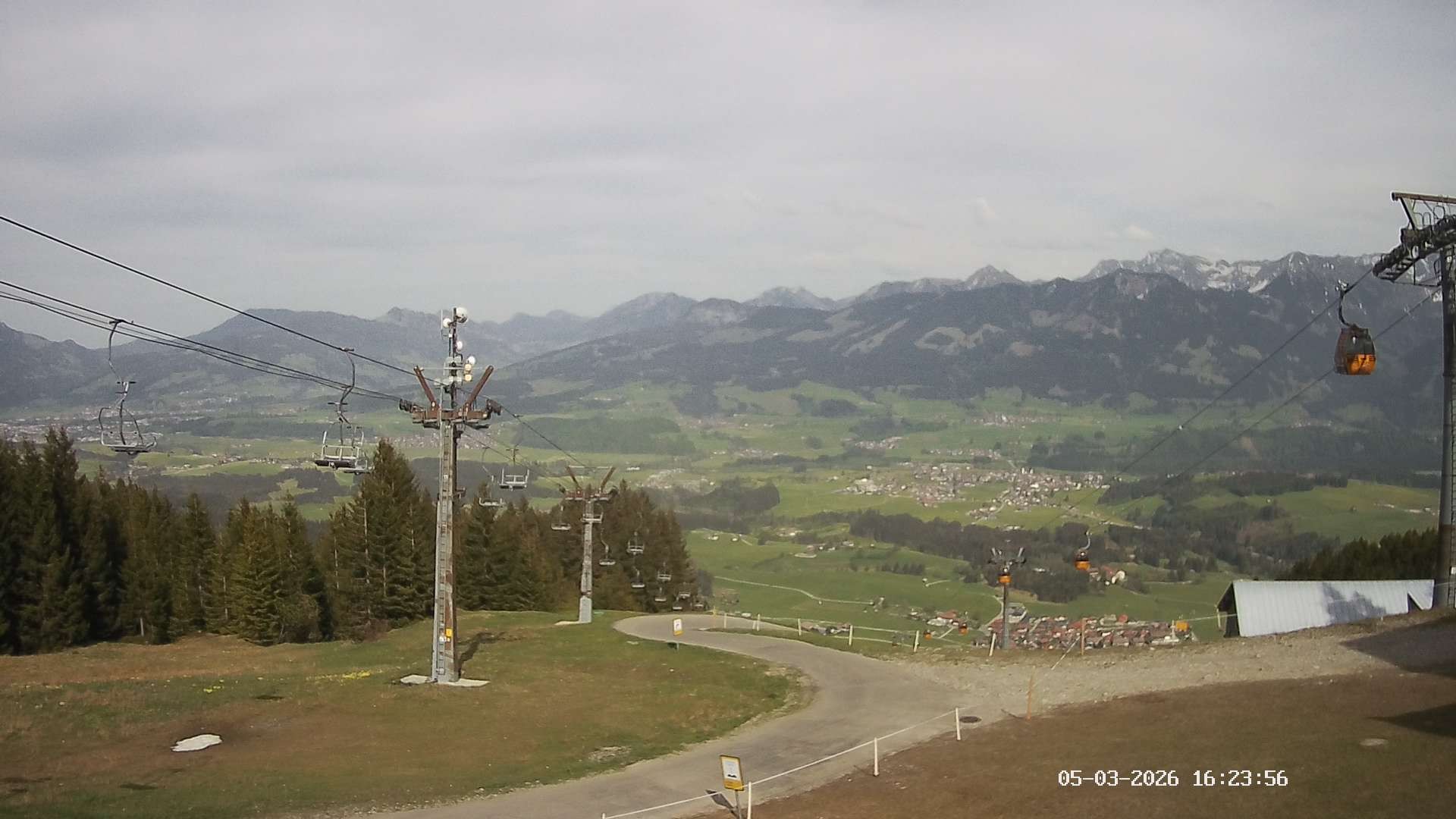 Archived image Webcam Hörnerbahn Bolsterlang
