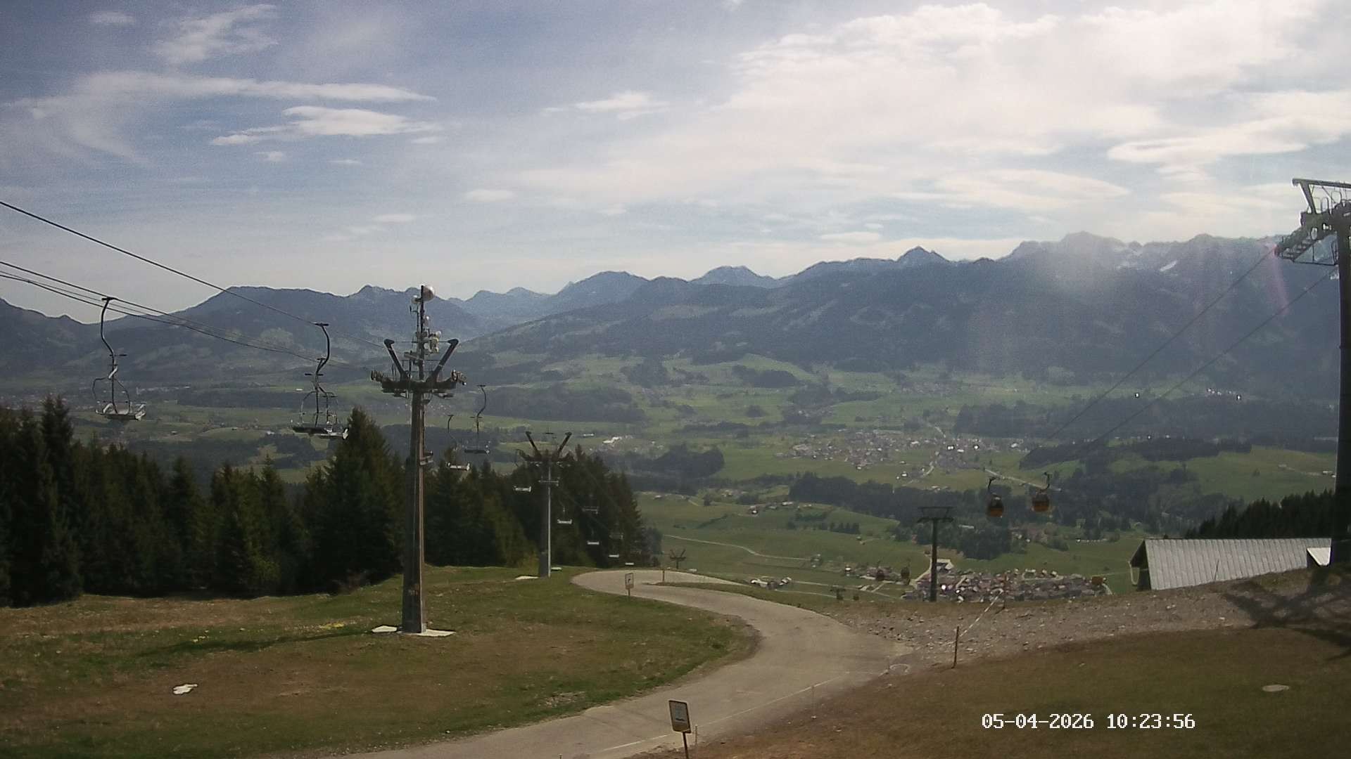 Archiv Foto Webcam Ausblick Mittelstation Hörnerbahn