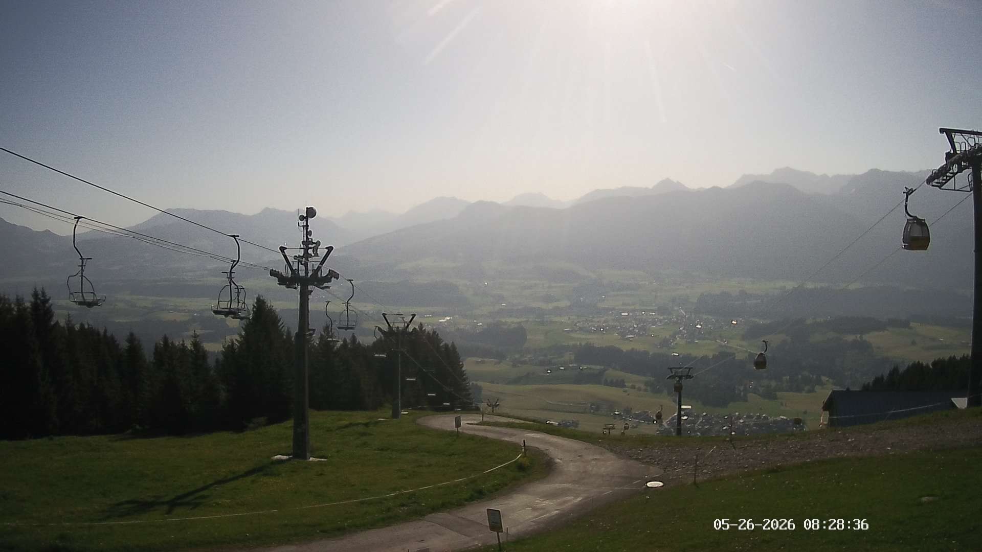 Archiv Foto Webcam Ausblick Mittelstation Hörnerbahn