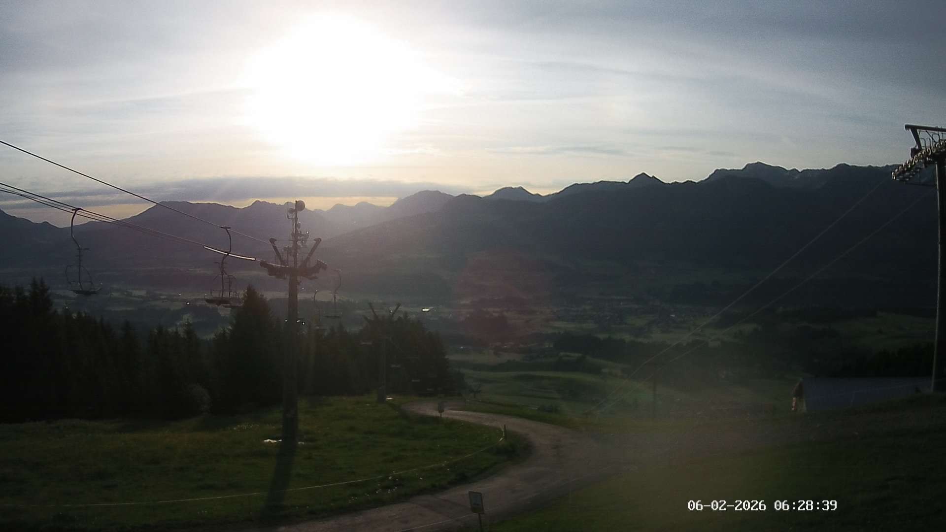 Archiv Foto Webcam Ausblick Mittelstation Hörnerbahn