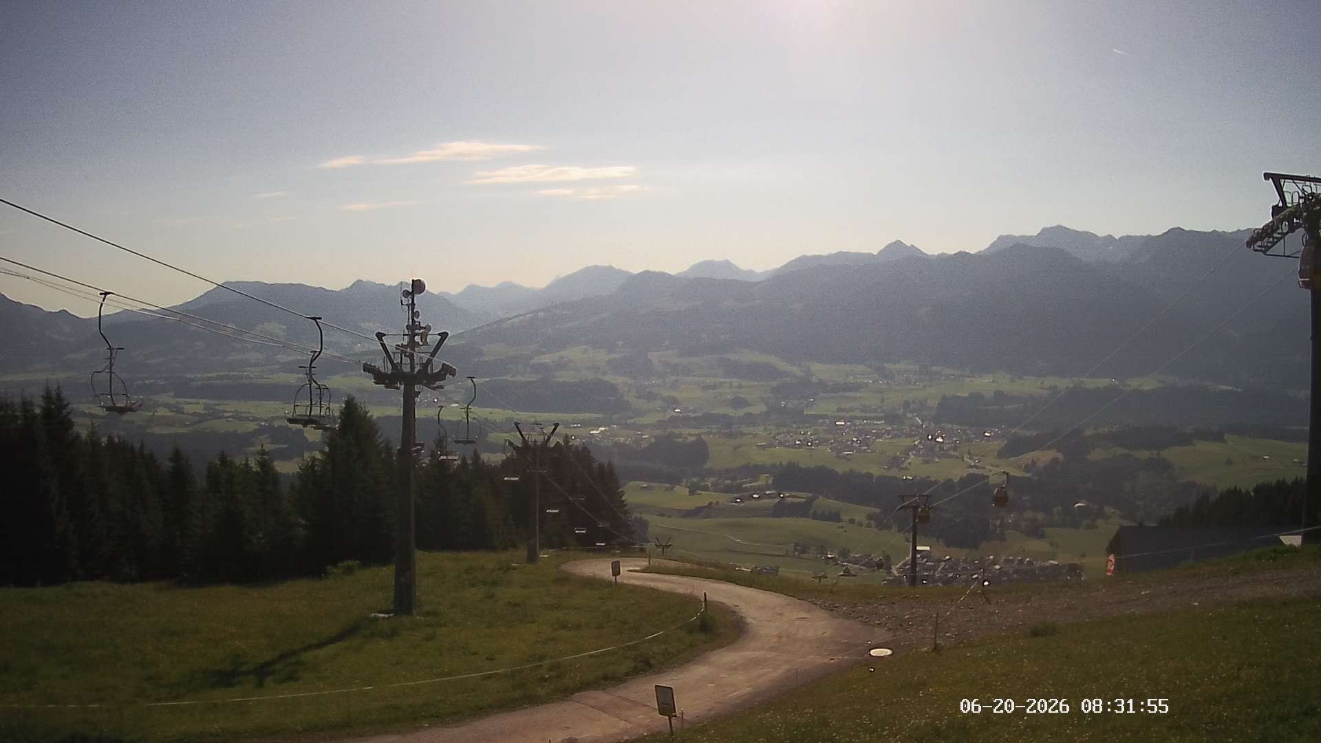 Archiv Foto Webcam Ausblick Mittelstation Hörnerbahn