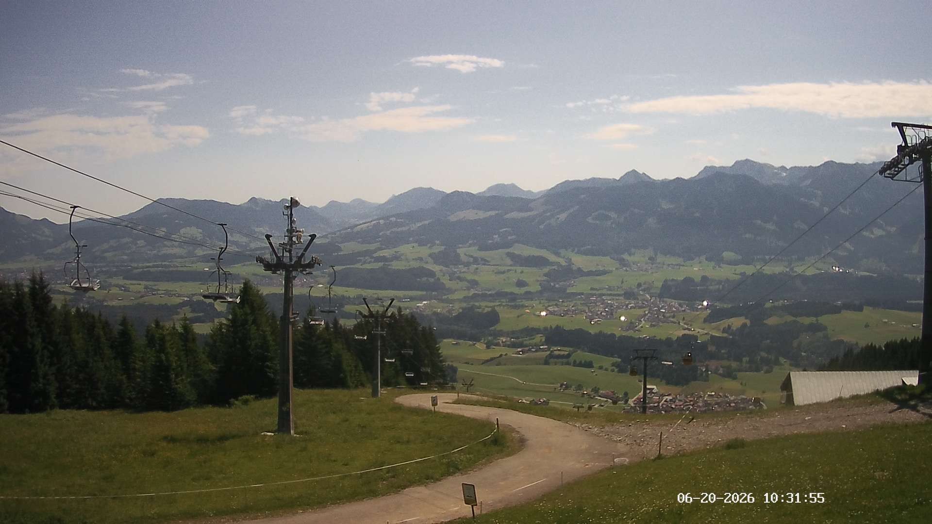 Archiv Foto Webcam Ausblick Mittelstation Hörnerbahn